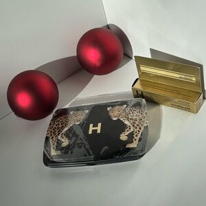 Hourglass Ambient Lighting Leopard Palette Compact